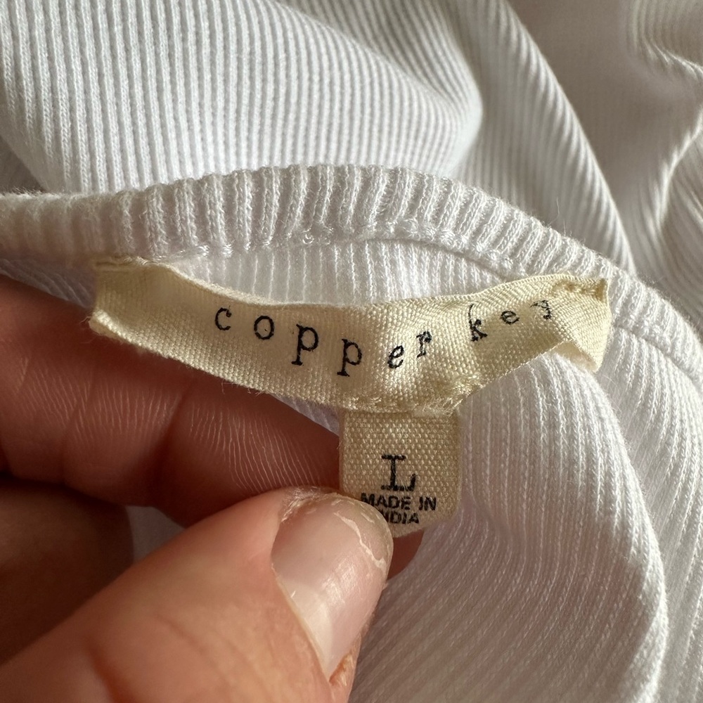 Copper Key White Ruched Side Tank - Picture 5 of 6